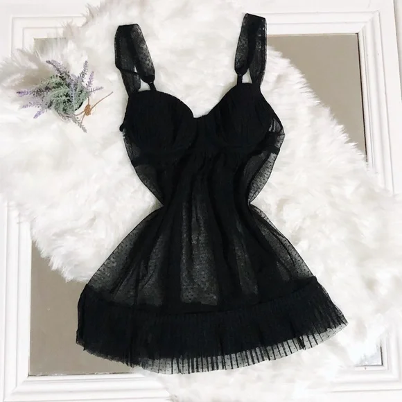 SOLD❤️
Gilligan & O’Malley Black Underwire Mesh Mini Slip Dress - Picture 4 of 6